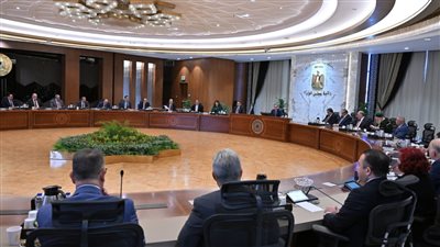 مدبولي: الحكومة حريصة على الاستماع لرؤساء اللجان النوعية بالنواب