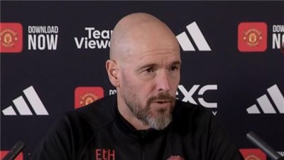 تين هاج يغادر مانشستر يونايتد.. تعرف على المدرب الجديد