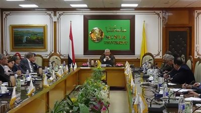 إنشاء أول مركز متخصص للبحوث البينية الصحراوية بجامعة المنيا 