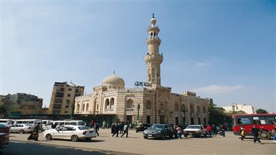 مسجد السيدة عائشة هدم أكثر من مرة وأعيد بناؤه في عصور مختلفة