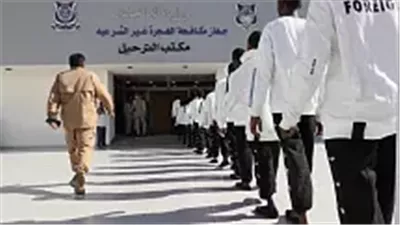 ليبيا تعيد نحو 250 مهاجرا إلى النيجر وتشاد