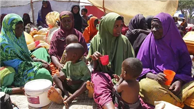 منظمة إنقاذ الطفولة: الجفاف والفيضانات يغرقان 27 مليون طفل في الجوع في 2022 