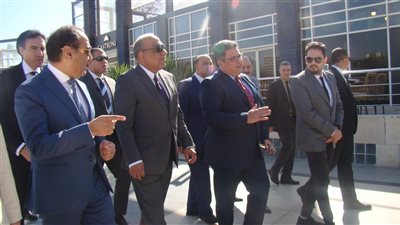 وزير قطاع الأعمال: قطاع التشييد والبناء لديه خبرات وكوادر بشرية تمكنه من تحقيق النجاح