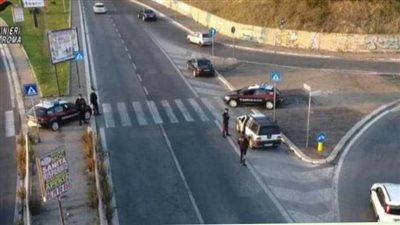 القبض على 13 شخصًا في عملية مكافحة المخدرات وغسيل الأموال في روما 