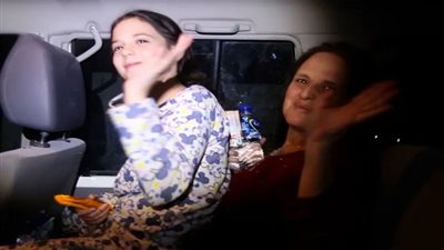 صداقة الأسرى ومقاتلو المقاومة تصعق إسرائيل (فيديو)