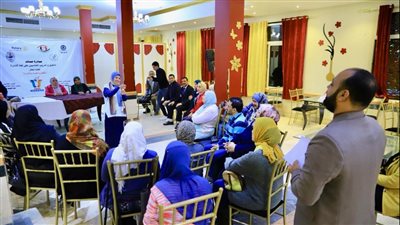 لجنة المرأة تجرى امتحانًا تحريرًا وشفويًا للمحامين الملتحقين بدورة لغة الإشارة