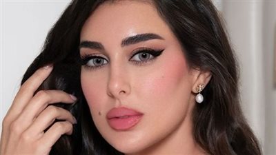 ياسمين صبري طاغية الأنوثة في ثاني أيام مهرجان البحر الأحمر السينمائي 