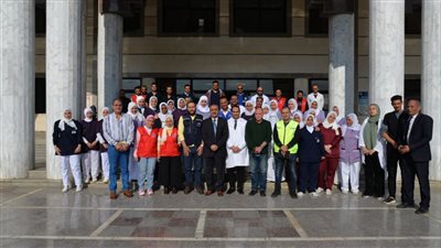 محافظ الإسماعيلية يطمئن على مصابي غزة بمستشفى حميات التل الكبير