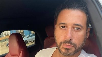 أحمد السعدني ينعي أشرف عبدالغفور .. 