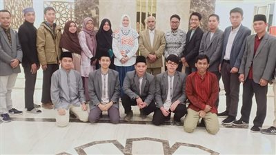 مركز تطوير التعليم يعقد محاضرات معالم الطريق إلى صناعة ورثة الأنبياء