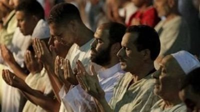 قنوت النوازل.. الأزهر للفتوى يوضح حكمه وكيفيته 