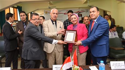 ندوات توعوية 