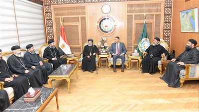 محافظ الدقهلية يناقش مع أسقف ميت غمر التوعية للمشاركة في الإنتخابات الرئاسية