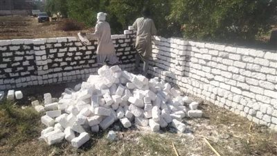 إزالة فورية لحالة تعدٍ على أرض خاصة بقرية الأشراف بقنا