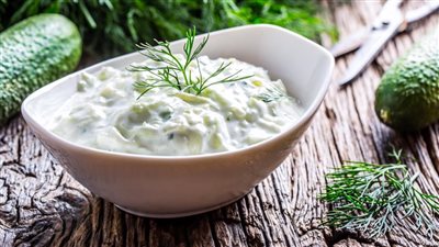 طريقة عمل سلطة الزبادي .. مفيدة لصحة العظام