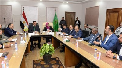 الدقهلية تنافش إيجاد حلول لمشاكل  المستثمرين بالمنطقه الصناعيه بجمصه 