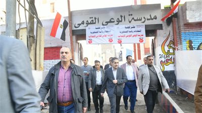 محافظ الغربية يواصل جولاته للتأكد من جاهزية لجان الانتخابات 