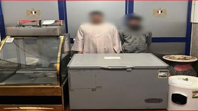 القبض على سارق أجهزة كهربائية من داخل مخزن مطعم في الشيخ زايد