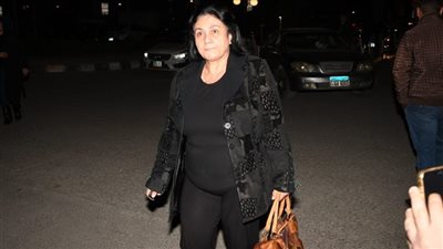 سلوى عثمان وصفاء الطوخي ووفاء صادق فى عزاء ناهد فريد شوقي (شاهد)