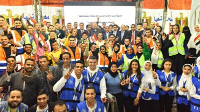 بمشاركة 500 شاب وفتاة محافظ أسيوط يشهد تدشين حملة 