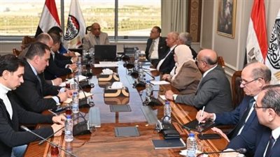 قطاع الأعمال: غرفة عمليات بكل شركة لضمان الحصول على الحق والوفاء بالواجب