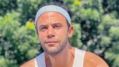 محمد إمام ينتظر «أبو نسب» ويبدأ تصوير «شمس الزناتي» 