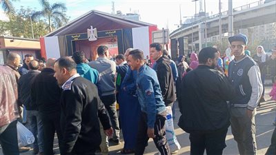 توافد المئات على لجان الاقتراع بمحطة مصر أول أيام الانتخابات الرئاسية