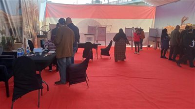 بدء توافد المواطنين على لجان الاقتراع برمسيس للإدلاء بأصواتهم في الانتخابات الرئاسية (صور) 