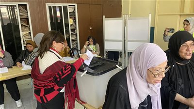 المواطنون يدلون بأصواتهم داخل لجان مدينة نصر بالانتخابات الرئاسية ٢٠٢٤ 