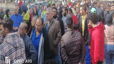 الشباب يشاركون في الانتخابات الرئاسية بمدرسة شبرا الثانوية بنين بروض الفرج