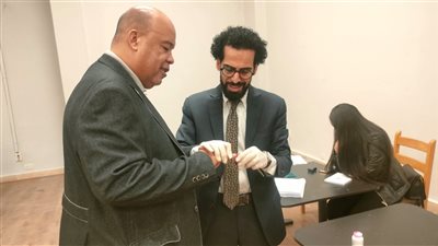 رئيس غرفة القاهرة يدلي بصوته في الانتخابات الرئاسية.. ويناشد المصريين بأهمية المُشاركة