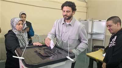 حسام غالي يدلي بصوته في انتخابات الرئاسة 2024