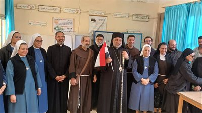 مطران إيبارشية طيبة: مشهد الانتخابات يعكس وحدتنا الوطنية للعالم أجمع