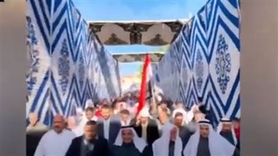 قبائل شمال سيناء يتوافدون على لجان الانتخابات للإدلاء بأصواتهم (شاهد) 