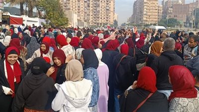 حشود من المواطنين بلجان حلوان للإدلاء بأصواتهم في الانتخابات الرئيسية  