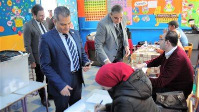 رئيس جامعة كفرالشيخ يدلي بصوته في الانتخابات الرئاسية 