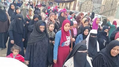 صور| مشاركة قوية من المرأة بقنا فى الانتخابات الرئاسية 2024