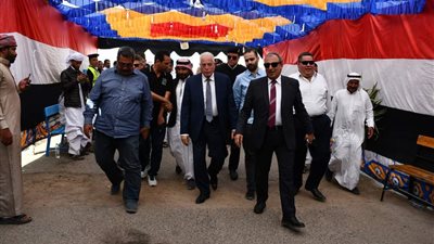 محافظ جنوب سيناء يتفقد اللجان الانتخابية بمدينة شرم الشيخ 