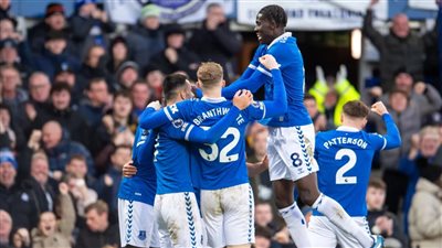 تشيلسي يسقط أمام إيفرتون في الدوري الإنجليزي