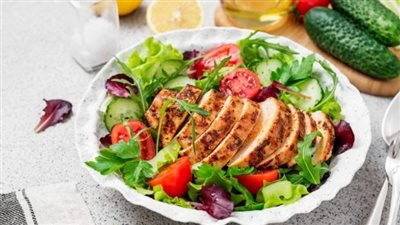 سلطة الدجاج المشوي للرجيم
