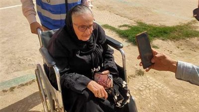 كبار السن يشاركون في الانتخابات الرئاسية العبور