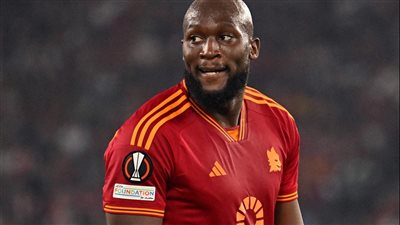 لوكاكو يقود تشكيل روما أمام فيورنتينا بالدوري الإيطالي 