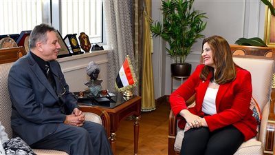 وزيرة الهجرة تستقبل نائب رئيس فرع اتحاد المصريين في الخارج بالولايات المتحدة 