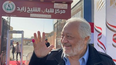 خالد زكي يدلي بصوته في الانتخابات الرئاسية.. صور