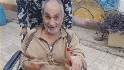لليوم التانى .. مشاركة كبار السن في العمليه الانتخابية لاختيار الرئيس 