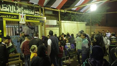 مد فترة التصويت في 25 لجنة انتخابية على مستوى القاهرة بسب كثافة إقبال الناخبين