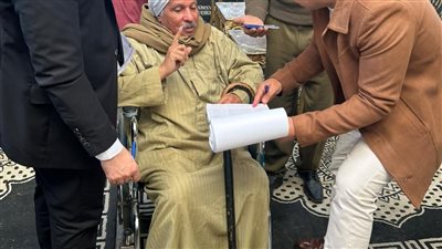 المشاهد الإنسانية تتصدرالعملية الانتخابية بالغربية 