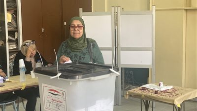 المواطنون يدلون بأصواتهم داخل لجان مدينة نصر آخر أيام الانتخابات الرئاسية