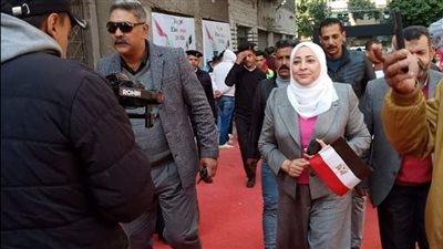 نائب محافظ القاهرة للمنطقة الجنوبية تتابع العملية الانتخابية بلجان السيدة زينب