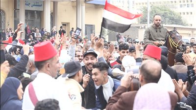  البرلمان العربي: نهنئ الشعب المصري على النجاح الكبير للانتخابات الرئاسية (فيديو)